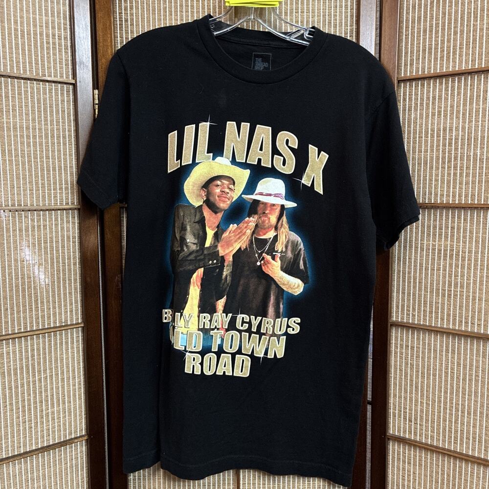 Vintage Graphic T-Shirts - Lil Ana's x Billy Ray Cyrus Country Music - T9974